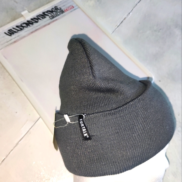 Grey Touq Skullcap Beanie - Picture 2 of 3
